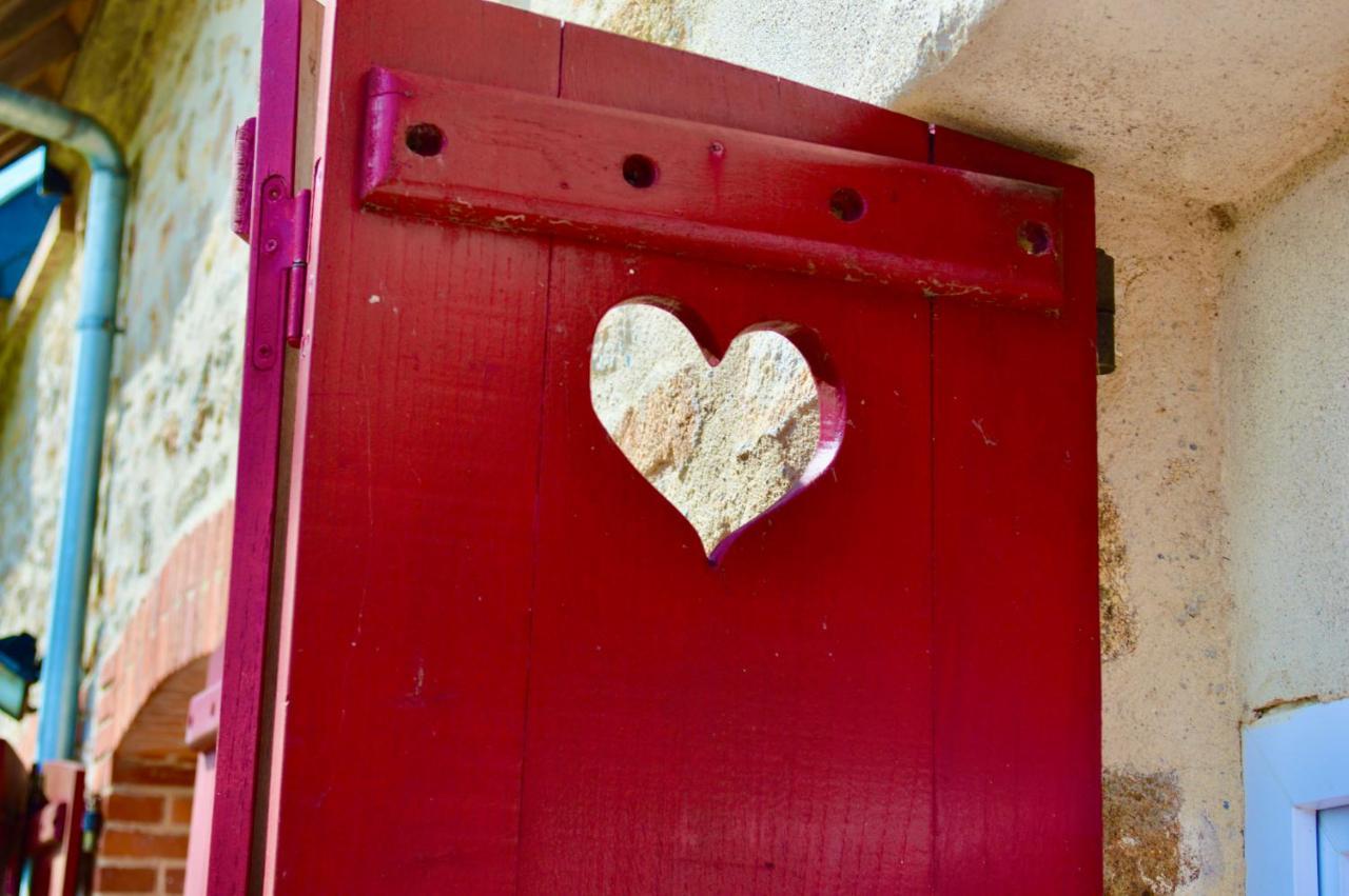 La Pichonniere Panzió Isigny-le-Buat Kültér fotó
